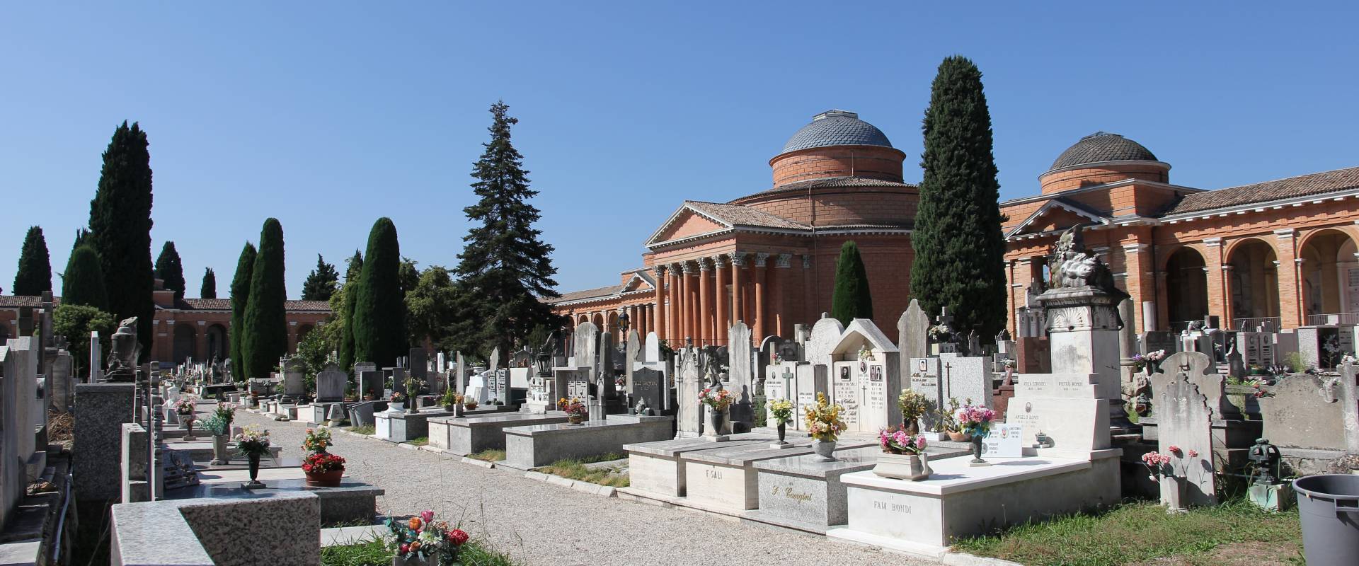 Forlì, cimitero monumentale (12) foto di Gianni Careddu